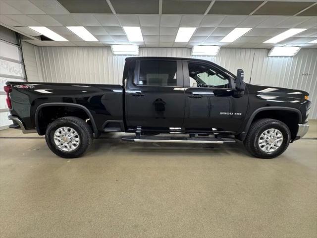 2026 Chevrolet Silverado 3500HD Crew Cab, Standard Bed, LT, 4WD