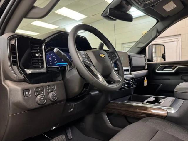2026 Chevrolet Silverado 3500HD Crew Cab, Standard Bed, LT, 4WD