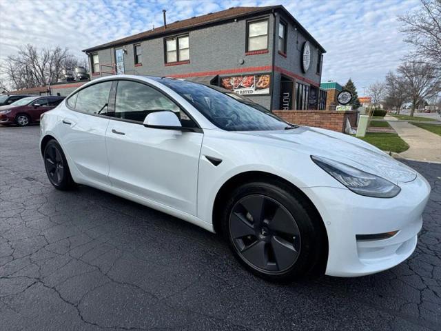 2021 Tesla Model 3 Standard Range Plus Rear-Wheel Drive