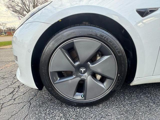 2021 Tesla Model 3 Standard Range Plus Rear-Wheel Drive