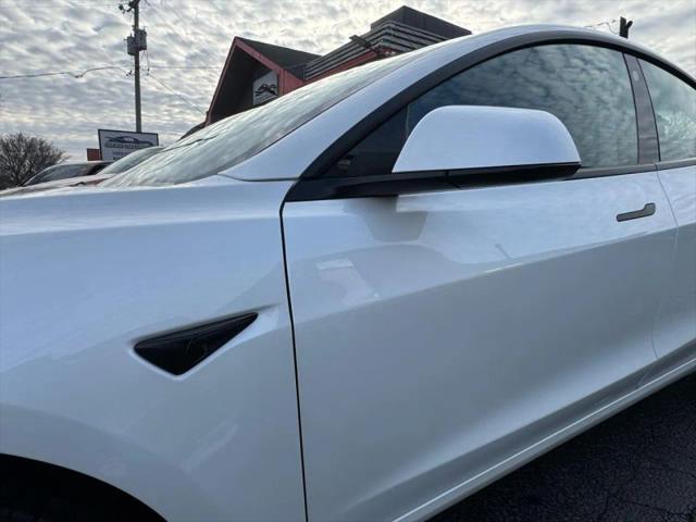 2021 Tesla Model 3 Standard Range Plus Rear-Wheel Drive