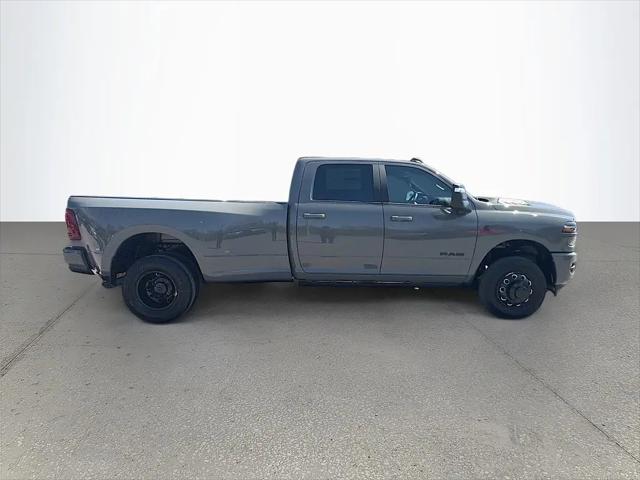 2026 Ram 3500 Laramie Crew Cab 4x4 8' Box