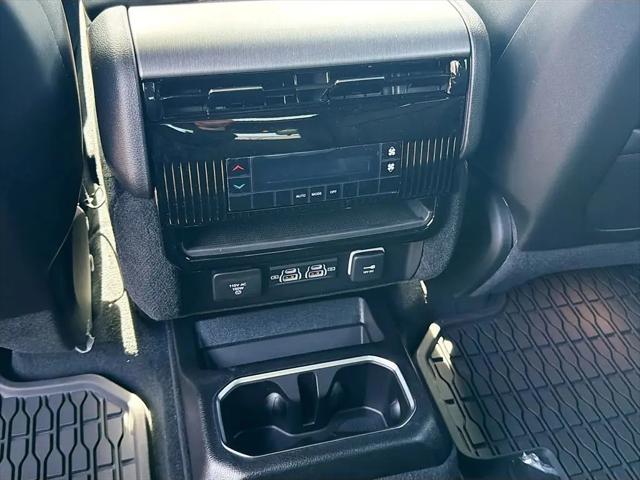 2026 Jeep Grand Wagoneer Upland