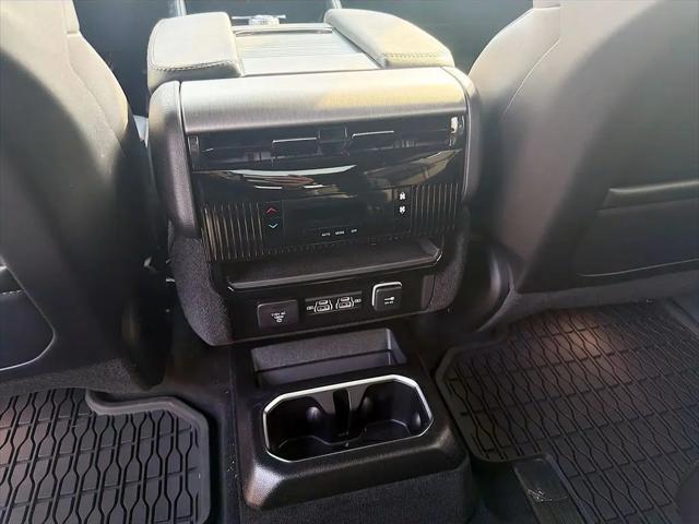 2026 Jeep Grand Wagoneer Upland