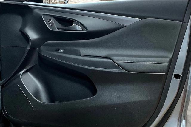 2026 Buick NV Preferred FWD