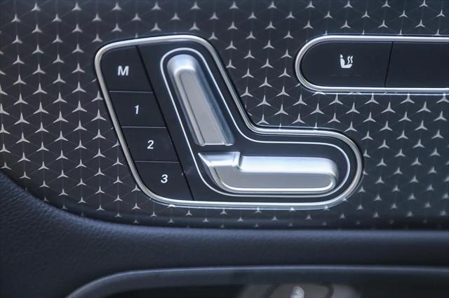 2026 Mercedes-Benz GLB 4MATIC