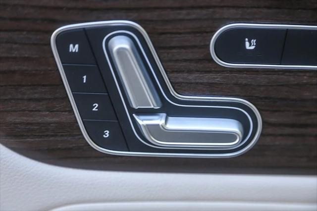 2026 Mercedes-Benz GLB 4MATIC
