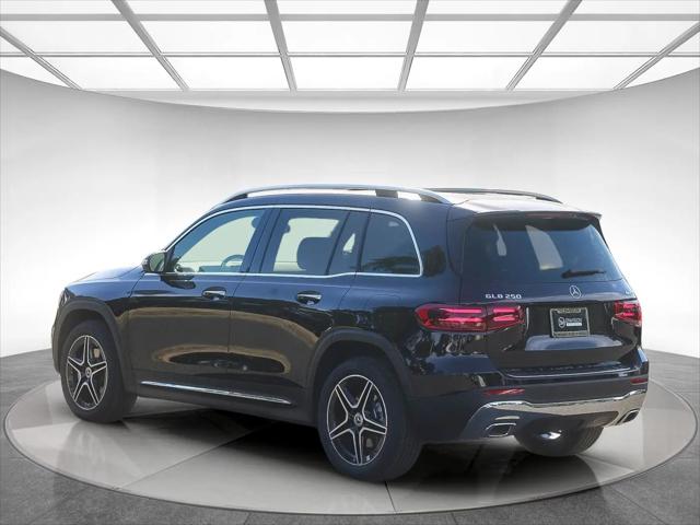 2026 Mercedes-Benz GLB 4MATIC
