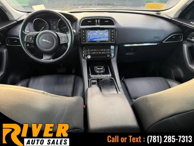 2018 Jaguar F-PACE 25t Premium