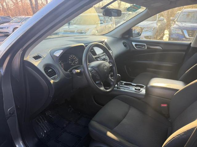 2020 Nissan Pathfinder S 4WD