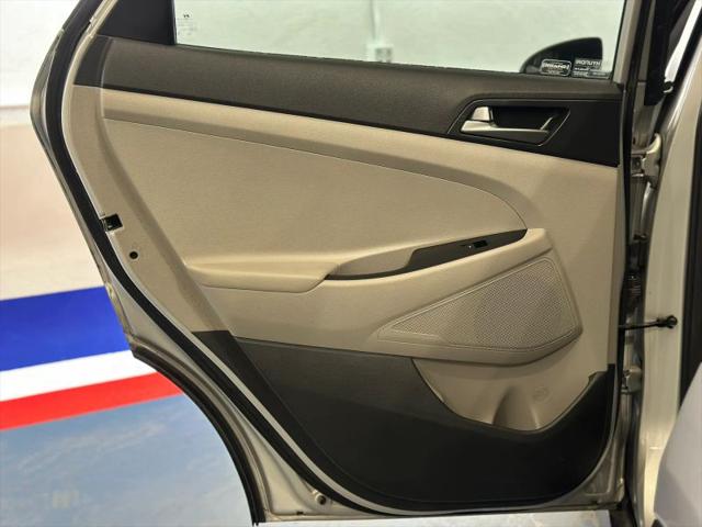 2016 Hyundai Tucson SE