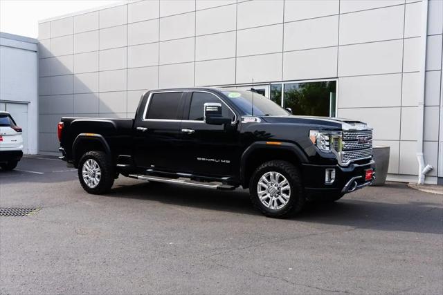 2020 GMC Sierra 2500HD 4WD Crew Cab Standard Bed Denali