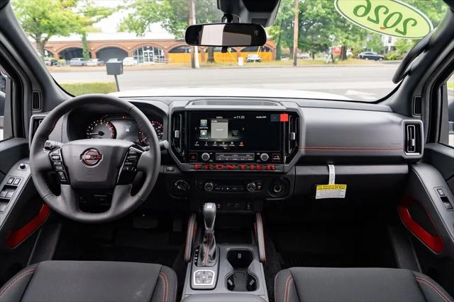 2026 Nissan Frontier Crew Cab PRO-4X 4x4