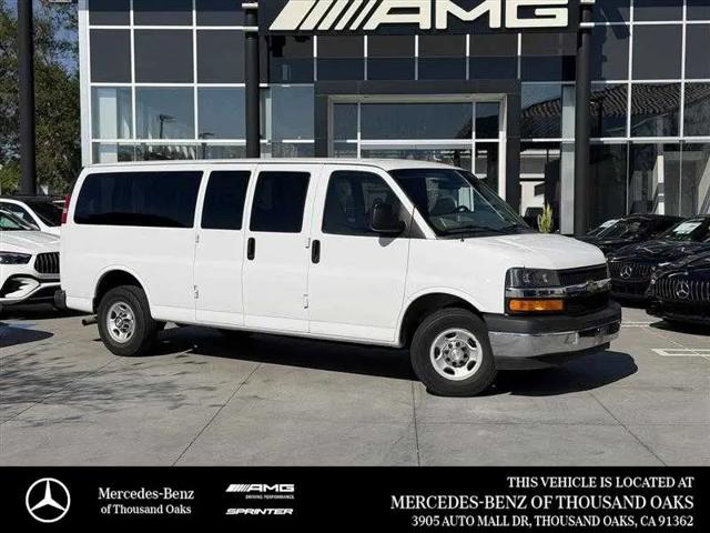 2022 Chevrolet Express Passenger RWD 3500 Extended Wheelbase LT for sale in Thousand Oaks, CA