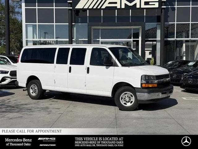 2022 Chevrolet Express Passenger RWD 3500 Extended Wheelbase LT for sale in Thousand Oaks, CA