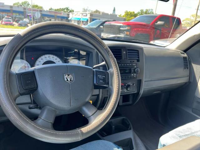 2005 Dodge Dakota ST