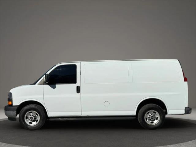 2017 GMC Savana 2500 Work Van
