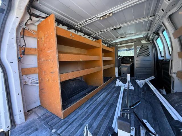 2017 GMC Savana 2500 Work Van