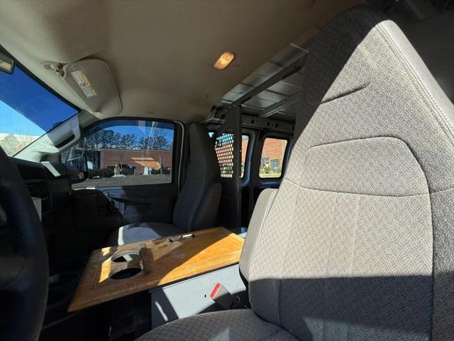 2017 GMC Savana 2500 Work Van