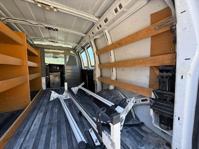 2017 GMC Savana 2500 Work Van