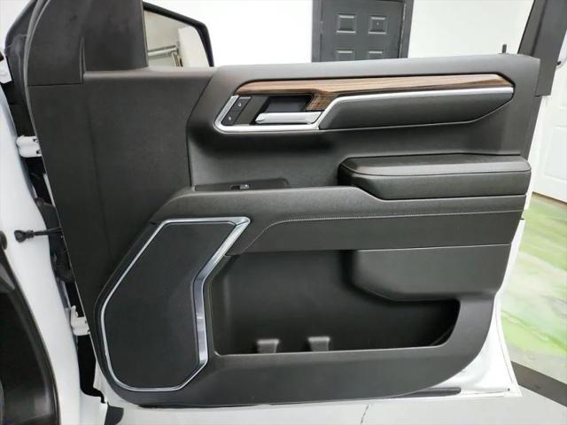 2023 Chevrolet Silverado 1500 4WD Crew Cab Short Bed LT Trail Boss
