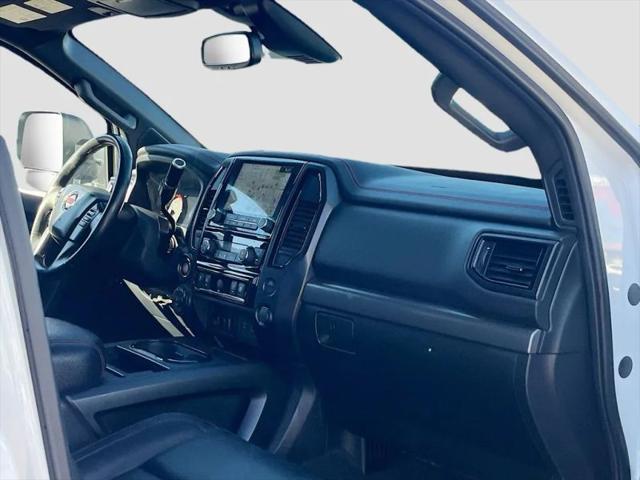 2021 Nissan Titan Crew Cab PRO-4X 4x4
