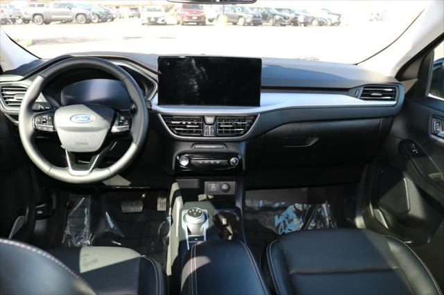 2025 Ford Escape Platinum