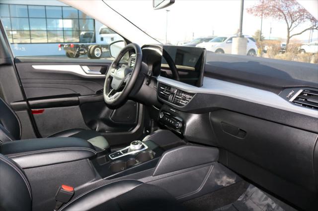 2025 Ford Escape Platinum