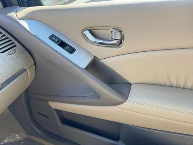 2010 Nissan Murano SL