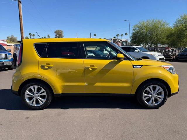 2015 Kia Soul +
