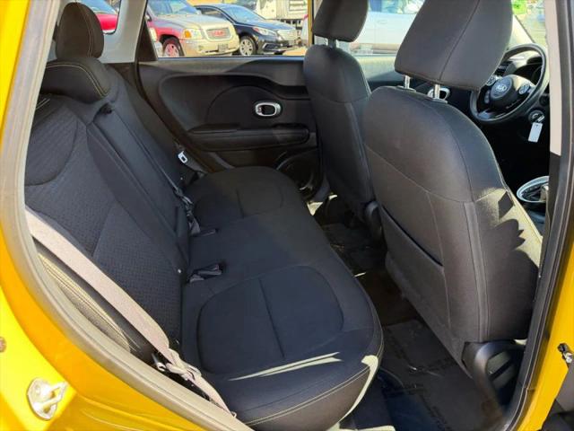 2015 Kia Soul +