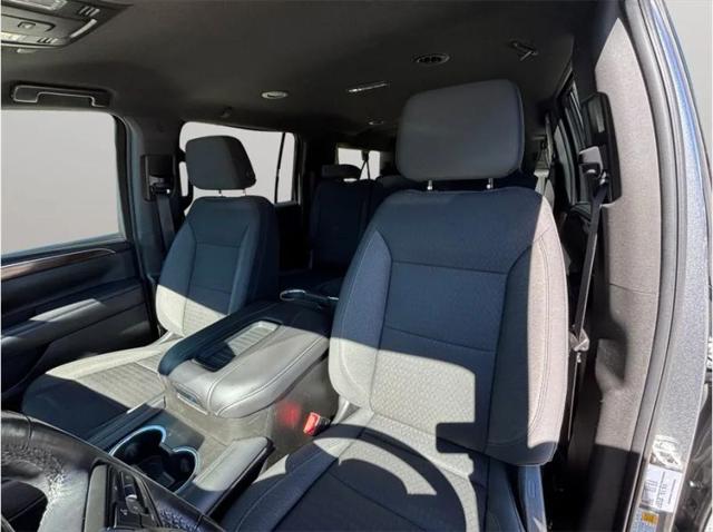 2022 GMC Yukon XL 2WD SLE