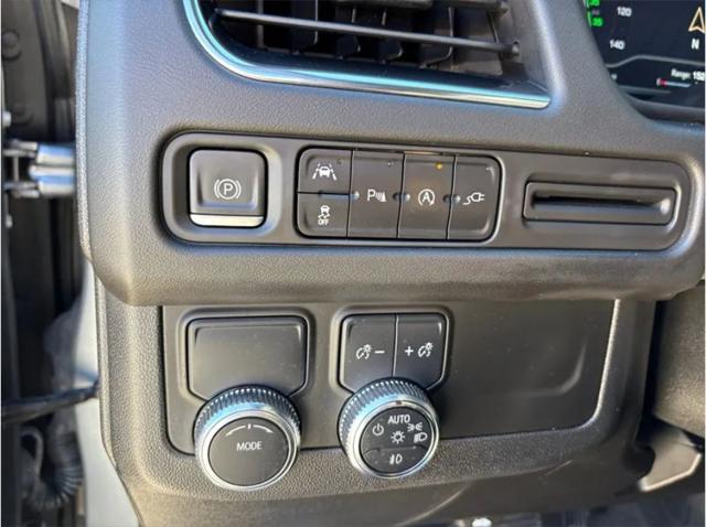 2022 GMC Yukon XL 2WD SLE