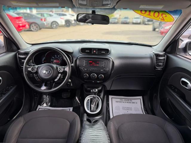 2016 Kia Soul Base
