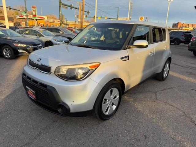 2016 Kia Soul Base