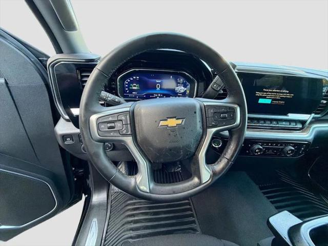 2025 Chevrolet Silverado 1500 4WD Crew Cab Short Bed LT with 2FL
