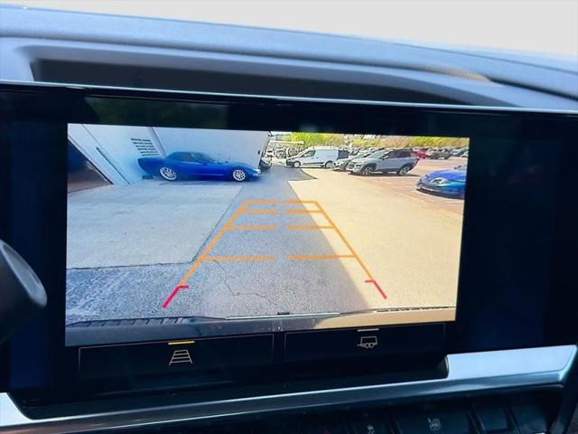 2025 Chevrolet Silverado 1500 4WD Crew Cab Short Bed LT with 2FL