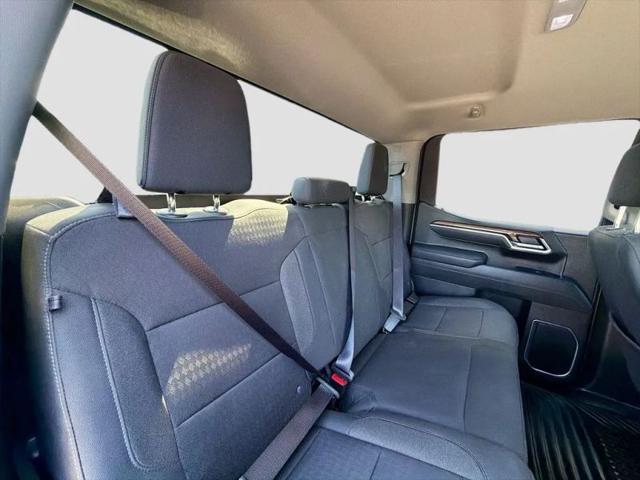 2025 Chevrolet Silverado 1500 4WD Crew Cab Short Bed LT with 2FL