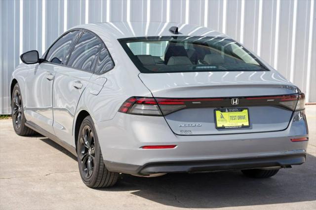 2025 Honda Accord Sedan SE