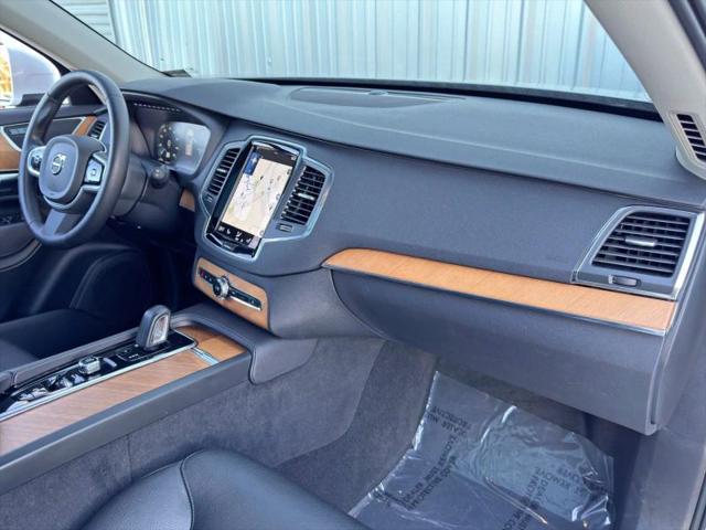 2021 Volvo XC90 Recharge T8 Inscription Expression 7 Passenger