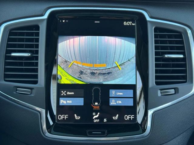 2021 Volvo XC90 Recharge T8 Inscription Expression 7 Passenger