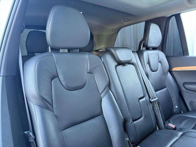 2021 Volvo XC90 Recharge T8 Inscription Expression 7 Passenger