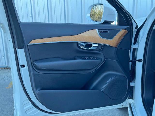 2021 Volvo XC90 Recharge T8 Inscription Expression 7 Passenger