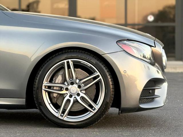 2017 Mercedes-Benz E-CLASS E 300 E 300