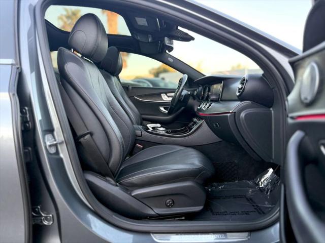 2017 Mercedes-Benz E-CLASS E 300 E 300