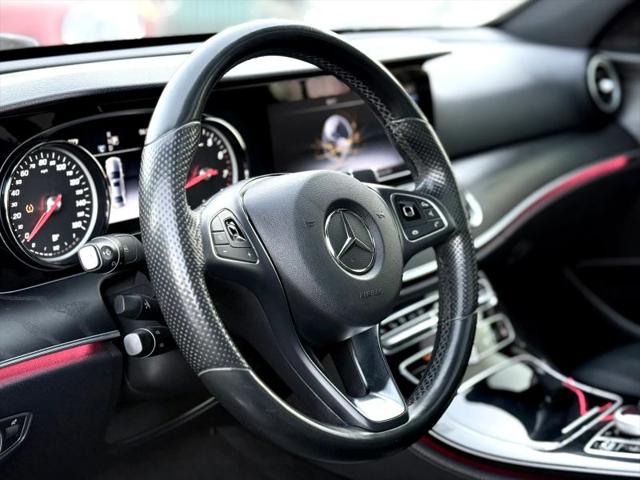 2017 Mercedes-Benz E-CLASS E 300 E 300