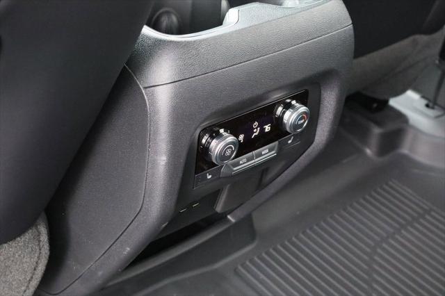 2026 GMC Acadia AT4 AWD