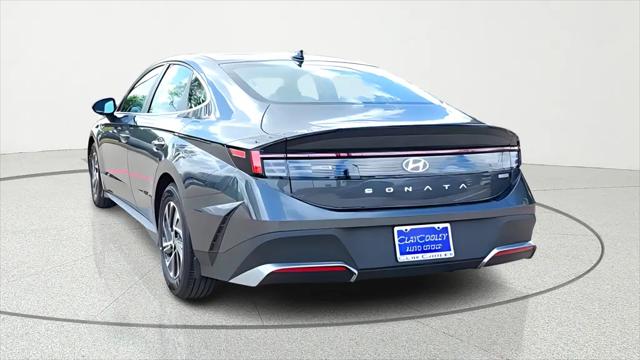 2026 Hyundai Sonata Hybrid Blue