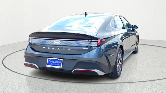 2026 Hyundai Sonata Hybrid Blue