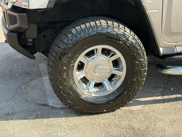 2006 HUMMER H2 Base